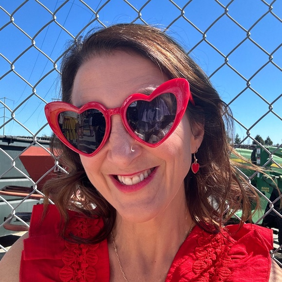 Hi! I’m Jo. I’m a 5’2, 120lb (ish) pear-shape who loves boho & classic clothes - Picture 7 of 14